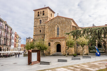Fototapeta premium Aviles - Spain. City Streets, Colegio San Nicolás de Bari, Iglesia de Santo Tomás de Canterbury, sidrerias. Beautiful city streets in Aviles - Spain
