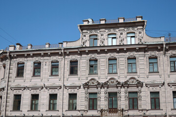 Fototapeta na wymiar Old building facade in Saint Petersburg, Russia.
