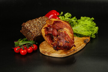 Baked pork knuckle with herbs