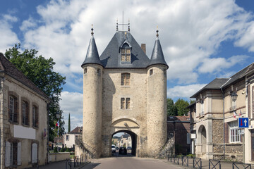 Obraz premium Le chemin, aventure pédestre en images sur les grands chemins de randonnées en France et en Europe.