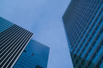 Obraz premium そびえたつビル群