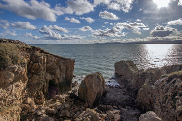 Fototapeta na wymiar The Peninsula of Howth Head, Seashore of cliffs, bays and rocks landscape, Dublin, Ireland