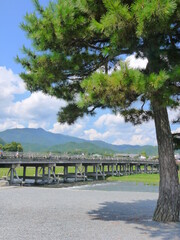 Fototapeta na wymiar 渡月橋　嵐山 