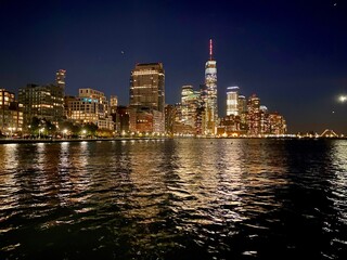 Fototapeta na wymiar Lower Manhattan, World Trade center, New York City, Manhattan Night View from Pier 34