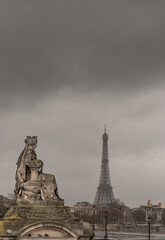 Fototapeta na wymiar Paris streets with Eiffel Tower in the horizon