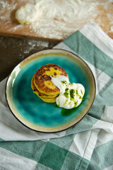 cottage cheese pancakes with sour cream