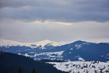 Fototapeta na wymiar winter view of the city in the carpathians