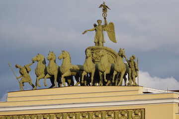 Sculpture of Roman Soldiers and Chariot of roman goddess Victory at the top of General Staff...