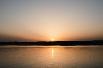 Puesta de sol en el lago Nasser