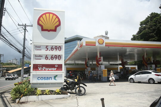 salvador, bahia, brazil - november 10, 2021:  View of a Shell gas station in the city of Salvador.