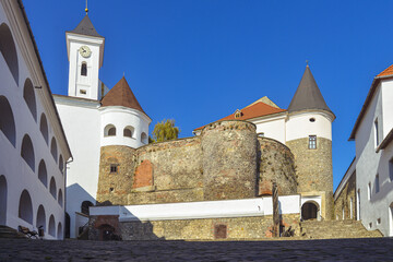Fototapeta na wymiar old castle in the town