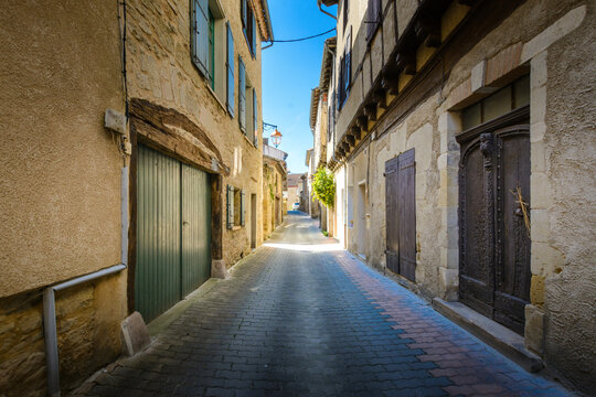 Roads of Lautrec village