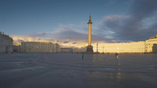 General Staff building and Alexander Column, Palace Square in St Petersburg, Russia