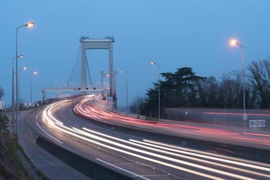 Timelapse -PONT D'AQUITAINE - BORDEAUX - NOUVELLE AQUITAINE - LORMONT - FRANCE