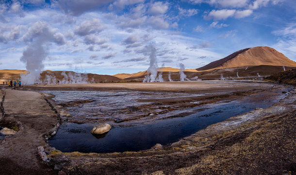 Elementos del Campo geot&eacute;rmico Geiser del Tatio, San Pedro de Atacama, Chile.