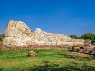 Liegender Buddha Statur