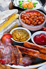 English breakfast on a wooden table

