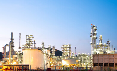 Fototapeta na wymiar Gas storage sphere tank in petrochemical industrial