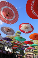 茨城県笠間市の菊祭り、傘の飾り