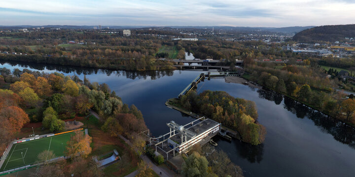 Herdecke an der Ruhr - Kraftwerk Stiftsm&uuml;hle - Volme-M&uuml;ndung