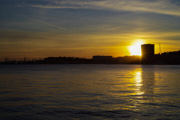 Fototapeta premium sunset over the river
