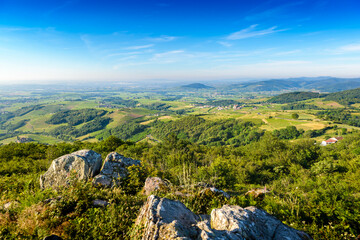 Le Mont Brouilly et le Beaujolais, France