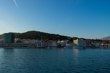 Naklejka premium view of the city