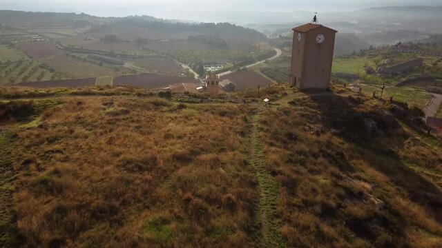 A beautiful view of Monroyo on a gloomy day in Spain