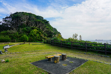 観音崎の展望園地から東京湾を望む（神奈川県横須賀市）