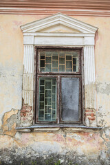 Fototapeta na wymiar An old window of retro house