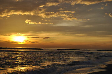 Obraz premium #sunset on the #beach #Sea #walk #nature #landscapes #Author #Art #Photoraphy #classic