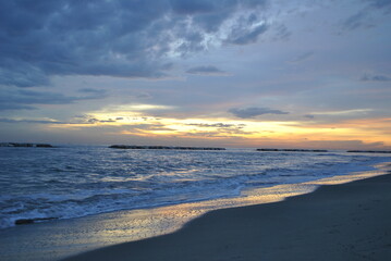 Fototapeta na wymiar #sunset on the #beach #Sea #walk #nature #landscapes