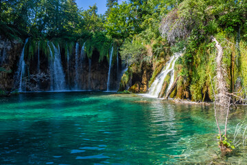 Fototapeta na wymiar Waterfalll in Plitvice Lakes, Croatia