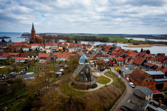R&ouml;bel M&uuml;ritz 