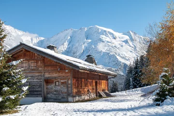 Crédence de cuisine en verre imprimé Mont Blanc Chalet de Haute-Savoie à Saint-Gervais