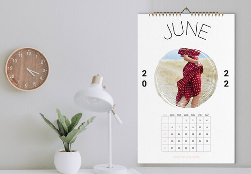 Fashion Wall Calendar 2022 Layout