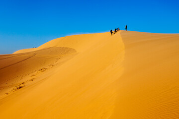 Fototapeta na wymiar Sand dunes in Mui Ne