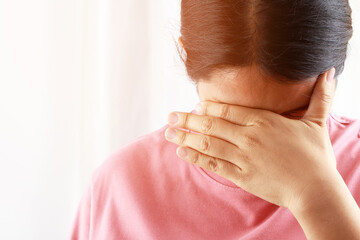 Headaches can have an underlying cause, such as insufficient sleep, incorrect eyeglasses, stress,...