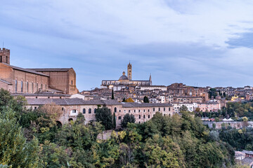 Fototapeta na wymiar Siena la cattedrale