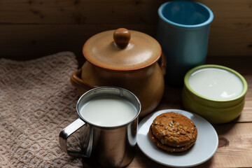 LIGHT SNACK WITH MILK YOGURT AND COOKIES