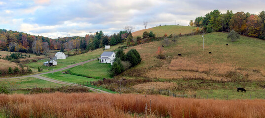 Fototapeta premium Virginia farm panorama in autumn.