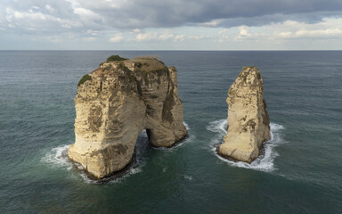 Obraz premium Pigeon Rocks. Lebanon, Beirut, Raouche