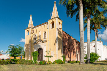 Fototapeta na wymiar Santa Ana church located in Merida, Yucatan, MexicoSanta Ana church located in Merida, Yucatan, Mexico