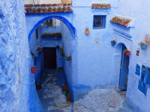 Blue street