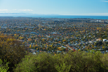 Naklejka premium ニュージーランド クライストチャーチのカシミアヒルの展望台から眺める市街地の街並み