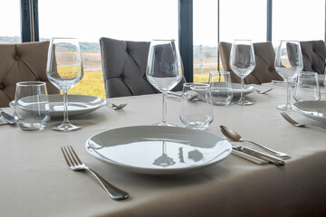 dining table setup in restaurant