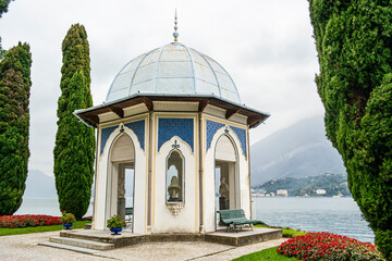 Fototapeta na wymiar View on the Moorish kiosk of the villa Melzi on Lake Como in Bellagio, Lombardy - Italy
