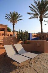 hamacas para descansar tomar el sol relajarse terraza  piscina 4M0A4008-as21 