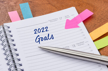 Daily planner with the entry 2022 Goals