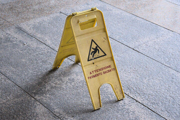 caution wet floor sign